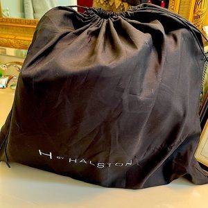 Pink smooth leather bucket bag